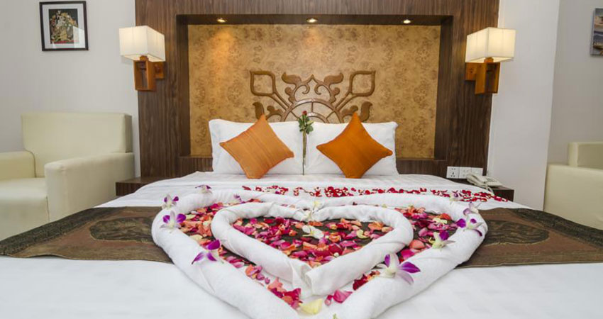 Grand Waterfront Hotel