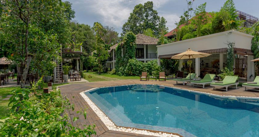 Natura Resort