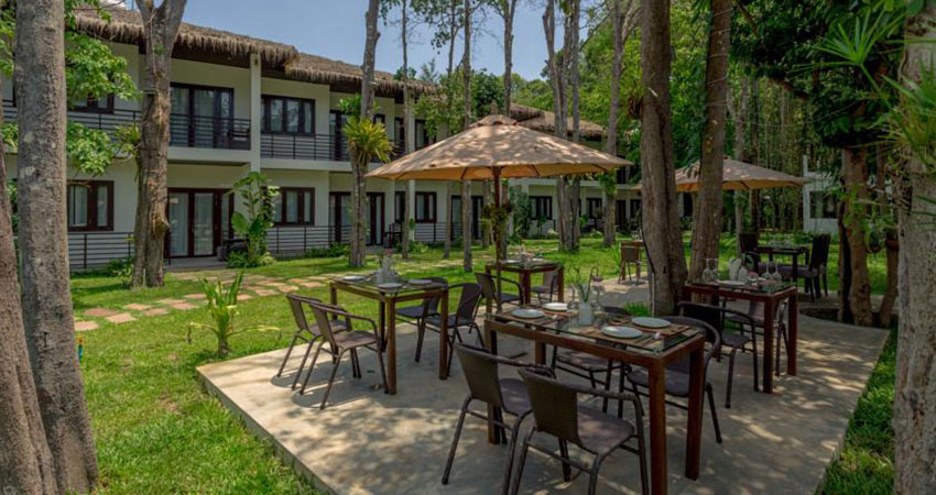 Natura Resort