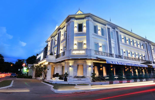 Arunreas Hotel